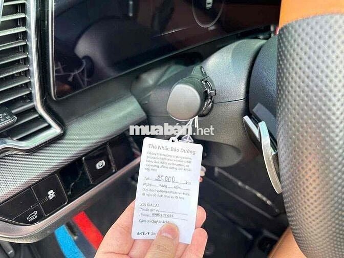 Kia Sportage 2023 Signature 1.6T AWD - 20000 km