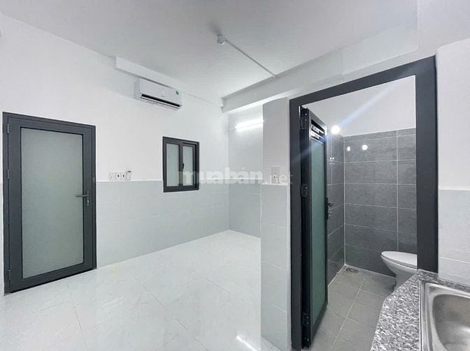 CHDV 6 Tầng - 25 Phòng - Dòng Tiền 1.2 Tỷ/Năm - SHR - HIẾM