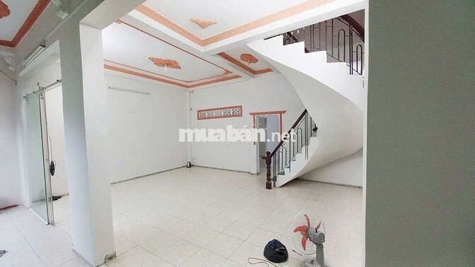 NHÀ MẶT TIỀN VỪA Ở VỪA KD, LÀM VP 6X18M 3PN 3WC MẶT TIỀN PHÚ CHÂU