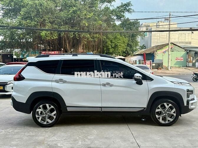 Mitsubishi Xpander Cross 2025 Trắng - Od 14500 km
