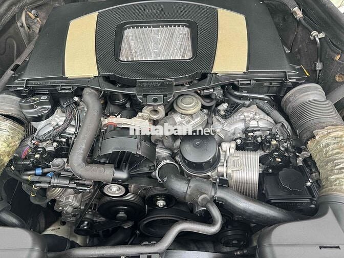 Mercedes Benz E Class 2011 E300 - 130000 km