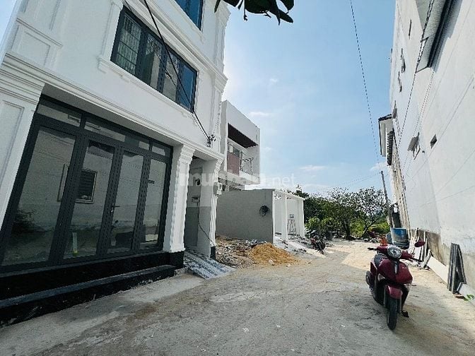 CHDV 6 Tầng - 25 Phòng - Dòng Tiền 1.2 Tỷ/Năm - SHR - HIẾM