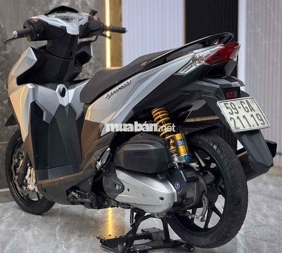Honda Click Thái 125 Bạc Đen