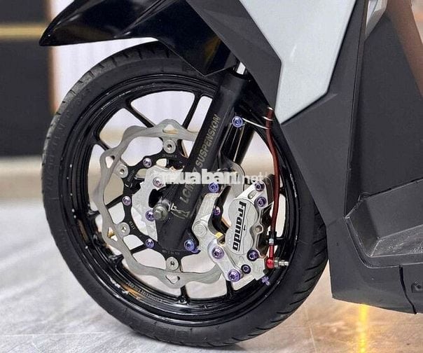 Honda Click Thái 125 Bạc Đen