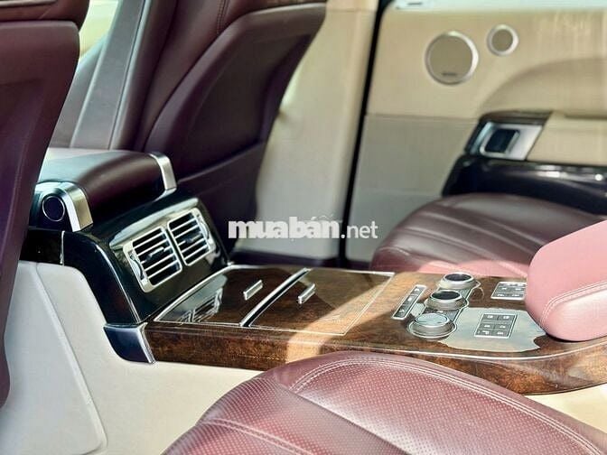 Range Rover Autobiography LWB 5.0 vip 4 chỗ