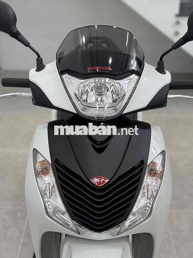 Sh150 nhập ý 2011 , sơn zin đầu nồi chưa mở