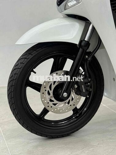 Sh150 nhập ý 2011 , sơn zin đầu nồi chưa mở