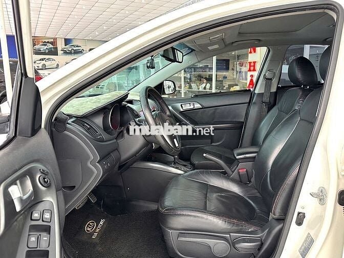 KIA Forte 2011 1.6AT SX 157.000 km