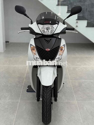 Sh150 nhập ý 2011 , sơn zin đầu nồi chưa mở