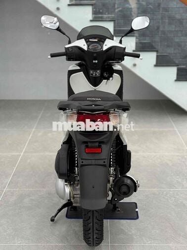 Sh150 nhập ý 2011 , sơn zin đầu nồi chưa mở