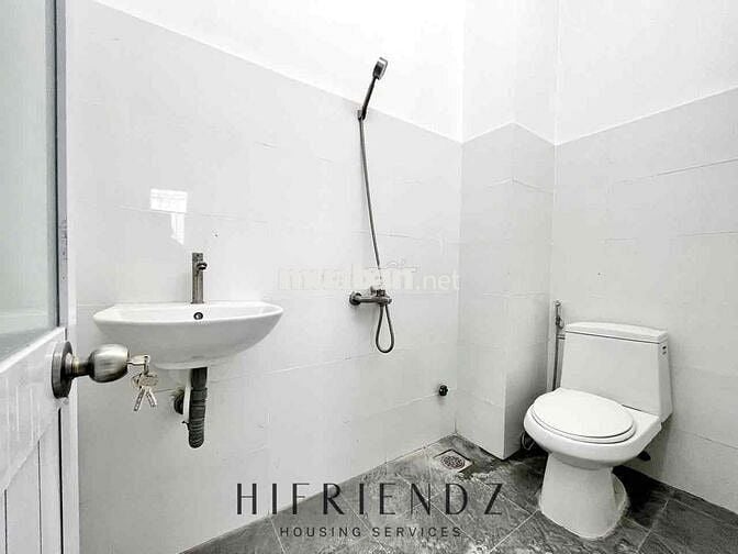 Phòng duplex cửa sổ trời siêu rộng, mới xây full nội thất gần bốn xã