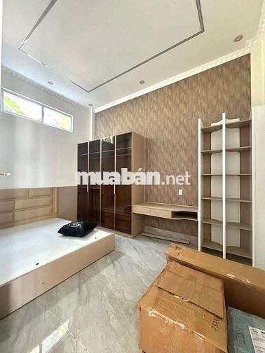 NHÀ 4 PHÒNG NGỦ + SÂN ĐẬU Ô TÔ - XÉO ĐA KHOA TRUNG ƯƠNG