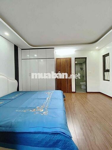 ⭐ ANH CHỊ TÌM NHÀ TÀI CHÍNH 9–10 TỶ CẦU GIẤY – THANG MÁY – VÀO ĐÂY VỚI