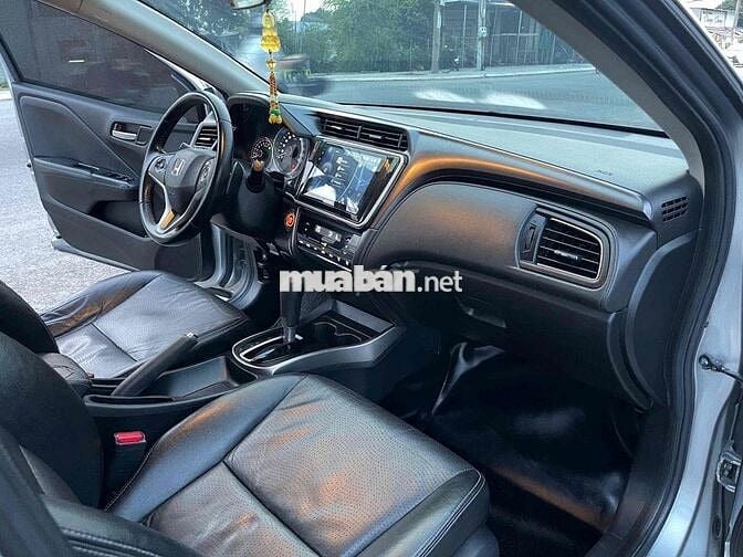 Honda City 2018 Top 74.000km Bạc