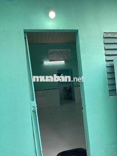 Cần cho thuê gấp nhà nguyên căn. đường Nguyên hồng. p11. bt