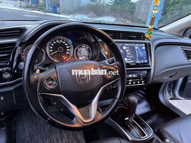 Honda City 2018 Top 74.000km Bạc