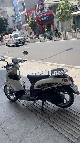 mio Claccio ghi đông trần xe thái  màu trắng xanh