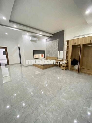 Cho thuê nhà 1T2L mới 100%, (4 phòng ngủ), KDC VIP Hoá An, Đồng Nai