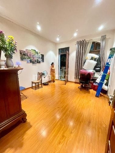 Phân Lô Đền Lư_Ngõ ÔTÔ Thông_Sát Phố_DT 106m2 Dân Xây 3Tầng_Chỉ 15Tỷ9