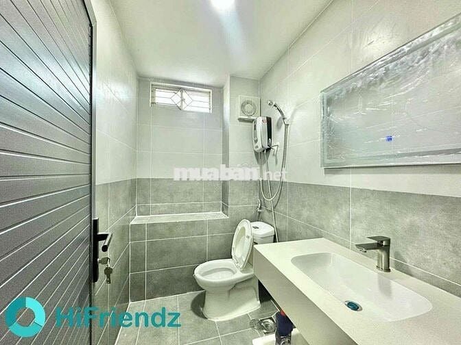 Cho thuê Căn Hộ Ban Công 2 Cửa sổ tại Nguyễn Văn Thủ Q1 nội thất mới