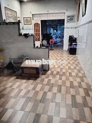 cho thuê nhà 100m2  măt tiền đường trần văn ơn đông hòa sân oto