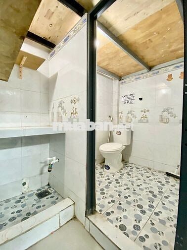 PHÒNG TRỌ CỬA SỔ TRỜI TIỆN ÍCH ĐẦY ĐỦ GẦN VLU