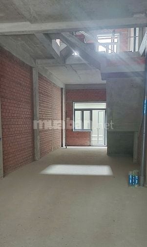 BCONS UNI VALLEY - NHÀ PHỐ 4 TẦNG NGAY QL1K