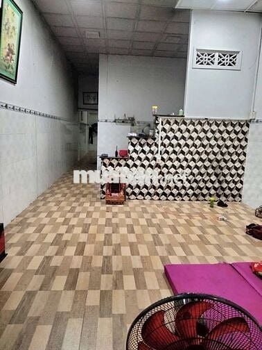 cho thuê nhà 100m2  măt tiền đường trần văn ơn đông hòa sân oto