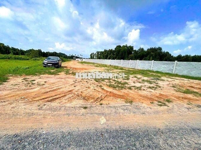 Đất vườn 2000m² có 160m² thổ cư, Phường Tân An, Bình Dương