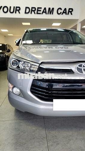 Toyota Innova 2017 2.0V 50000 km Bạc