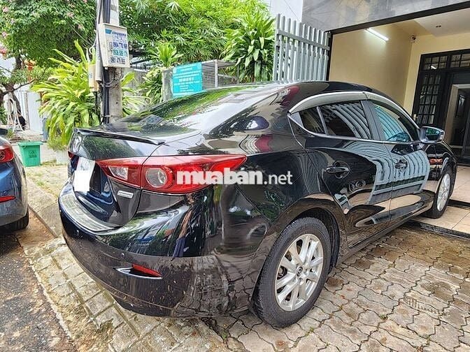 Mazda 3 2016 1.5 AT Sedan - 80000 km