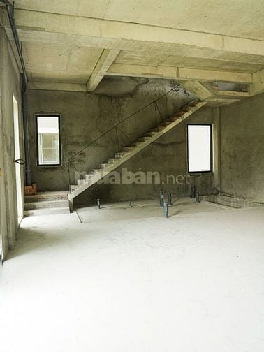 Bán biệt thự biển 220m2 tại hồ tràm, hoàn thiện thô, còn giảm