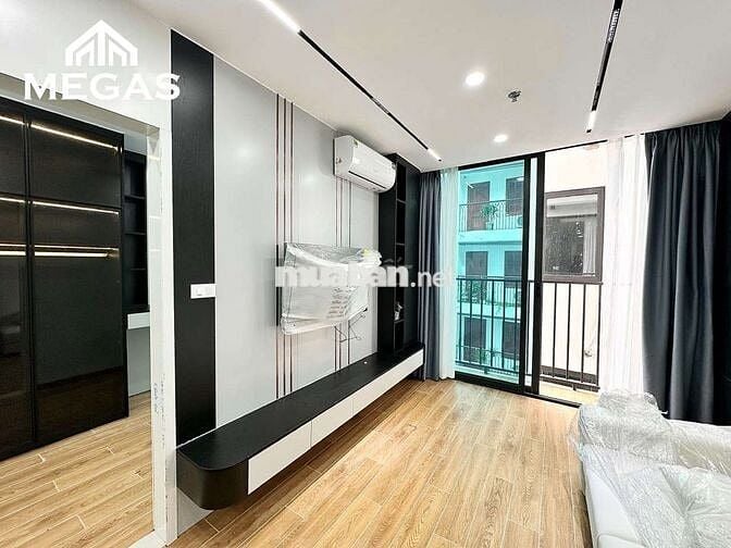 BÓC SEAL 1N1K BAN CÔNG DÀI, FULL NỘI THẤT TRÊN ĐƯỜNG BƯỞI GẦN HỒ TÂY