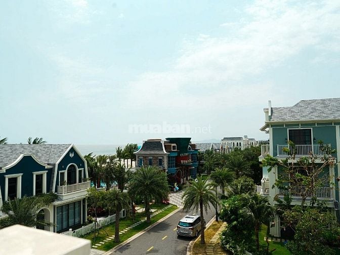 Bán biệt thự biển 220m2 tại hồ tràm, hoàn thiện thô, còn giảm