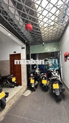 Trần Thái Tông 100m² ngang 11m, 8 PN, P15 Tân Bình – 8 Tỷ