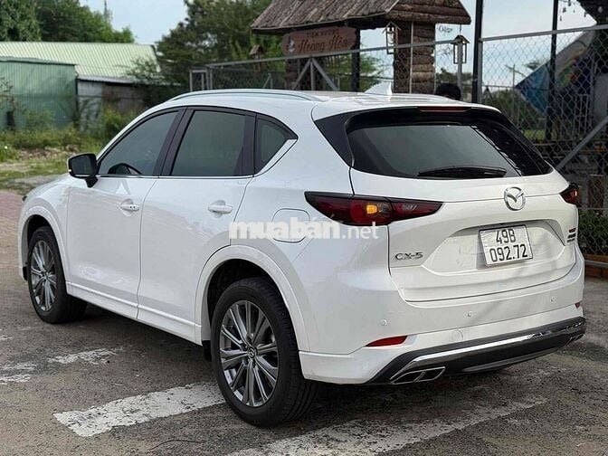 Mazda CX 5 2024 Premium Exclusive 2.0 AT - 6.700Km