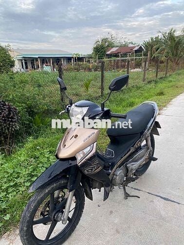 Revo Nhật máy nguyên zin chưa đụng tới giấy hợp lệ