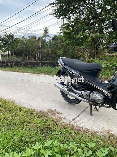 Revo Nhật máy nguyên zin chưa đụng tới giấy hợp lệ