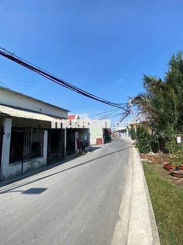 BÁN ĐẤT THỔ- 2 MẶT TIỀN- NGANG 8M- HXH 6M- LÊ VĂN LƯƠNG- GIÁ HƠN 6 TỶ