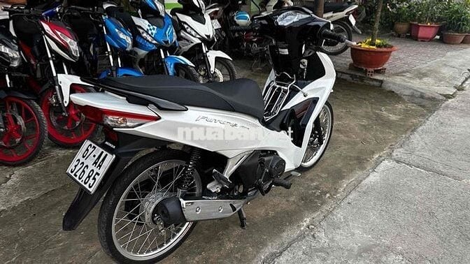 Future fi 2024 trắng đen ( hỗ trợ góp )