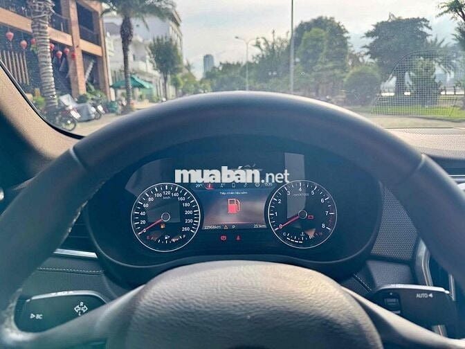 LUX A BASE 22 - 23.000KM