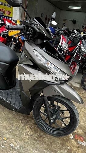 Vario 150 vàng cát 2018 ( hỗ trợ góp )