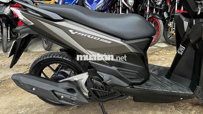 Vario 150 vàng cát 2018 ( hỗ trợ góp )
