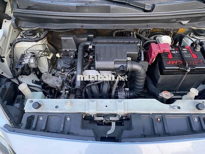 Mitsubishi Attrage Trắng 5 chỗ