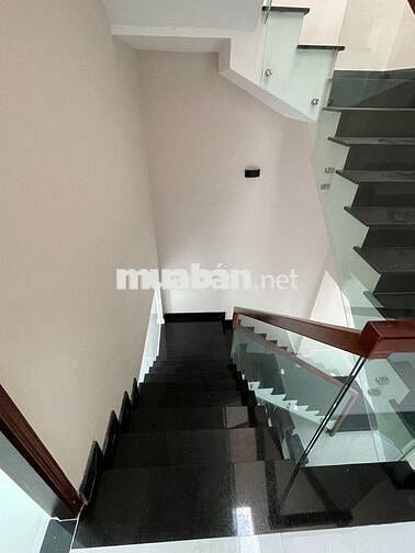 Nhà lô góc 2 mặt HXH thông 4PN hoàn công đủ Thành Mỹ 90m² chỉ 9.8 tỷ