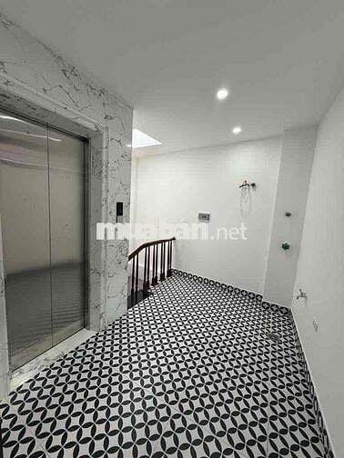 Nhà Khương Trung- Ngõ oto thông- 5 tầng thang máy