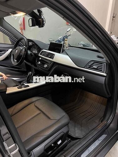 BMW 320 2013 model 214 xe zin chất ít đi