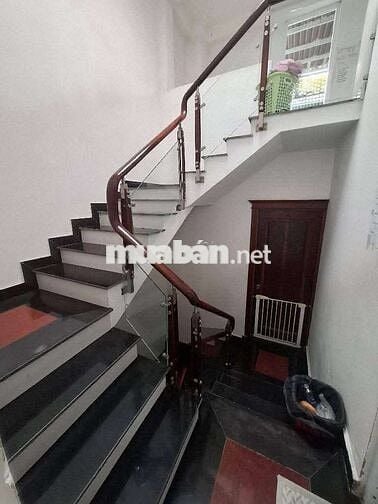 BÁN  NHÀ PHẠM VĂN BẠCH CỐNG LỞ PHƯỜNG TÂN SƠN TÂN BÌNH 70M² CHỈ 9.X TỶ