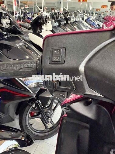 CLICK 2010 Máy Zin Cực Êm