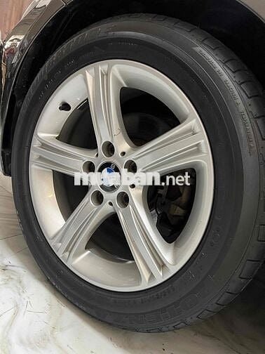 BMW 320 2013 model 214 xe zin chất ít đi